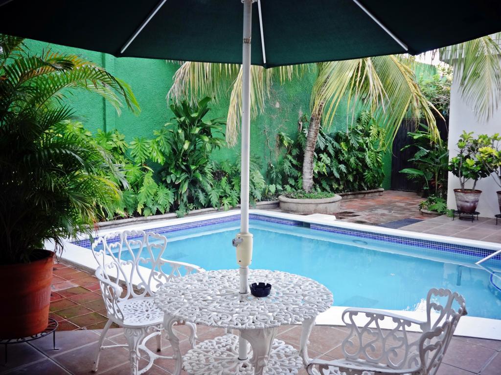 Hotel El Almendro Managua Exterior foto